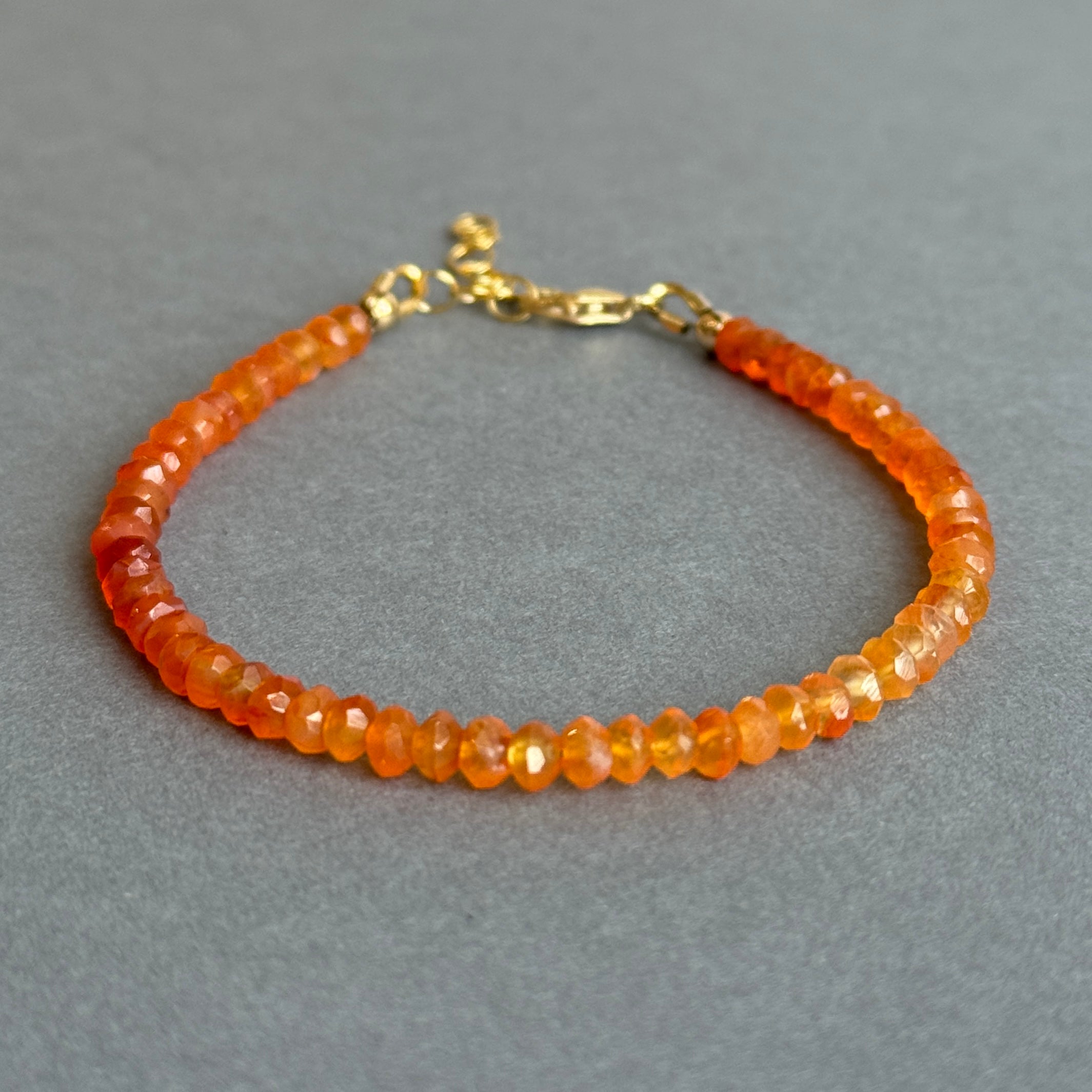 Carnelian Bead Bracelet | PennyweightsJewelry display picture 1